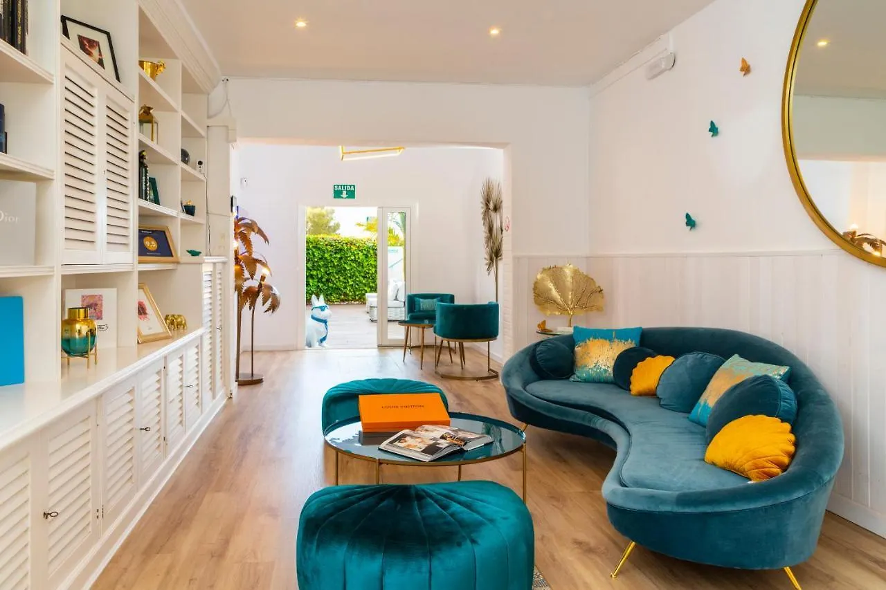 Antonio'S House Hotel Sitges 3*,