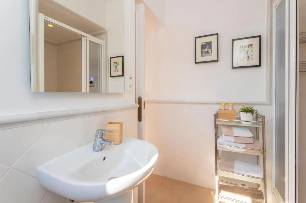 ***  Hotel Antonio'S House Sitges Spanien